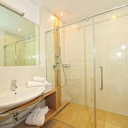 Alpina 2* Saalbach-Hinterglemm